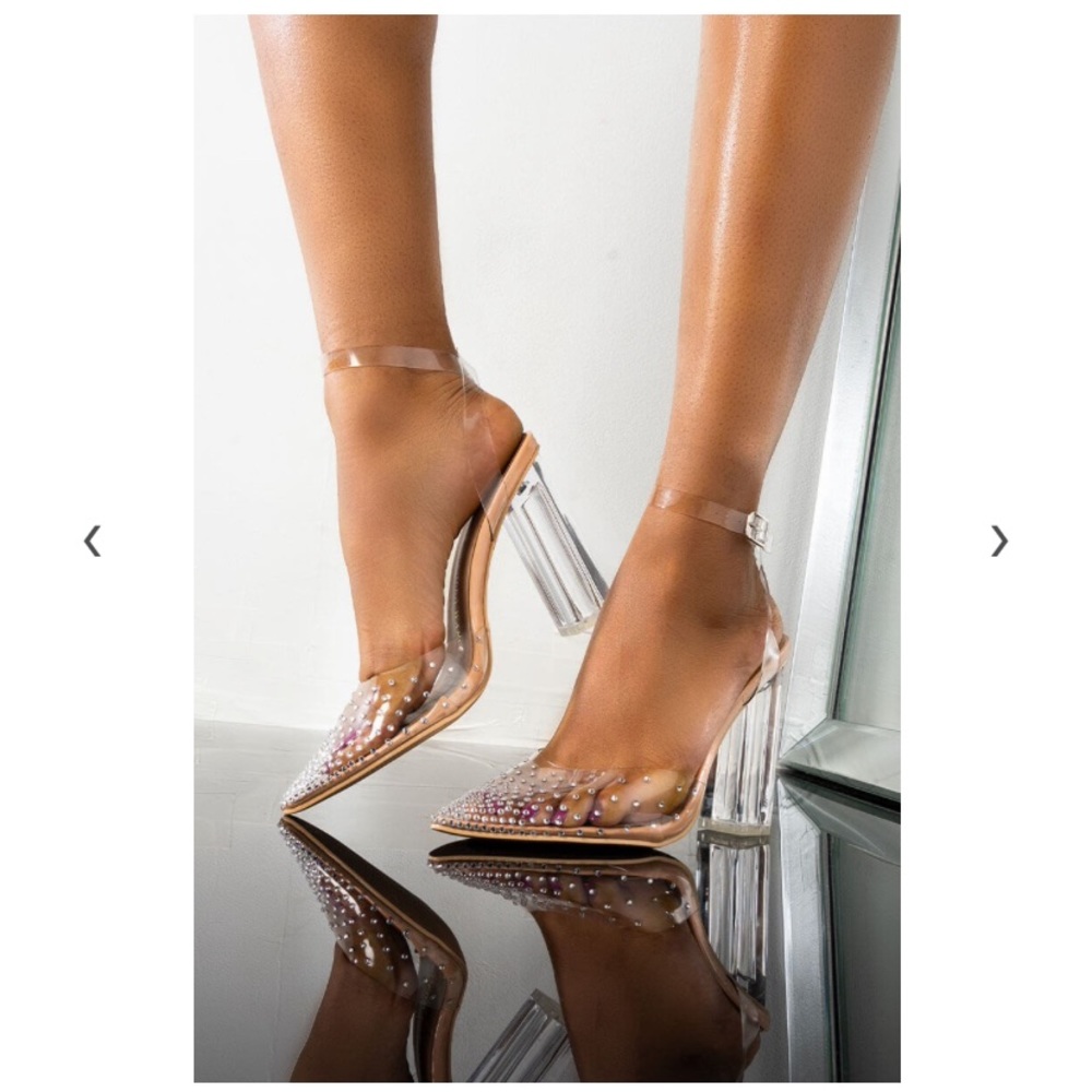 NWT: Azalea Wang Clear Chunk “Wanna Getaway” Heel